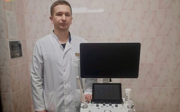 В Брянской области для Дубровской ЦРБ приобрели передвижной аппарат УЗИ