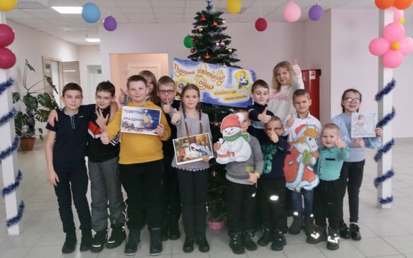 В библиотеке посёлка Климово организовали для юных читателей празднично-познавательную новогоднюю программу