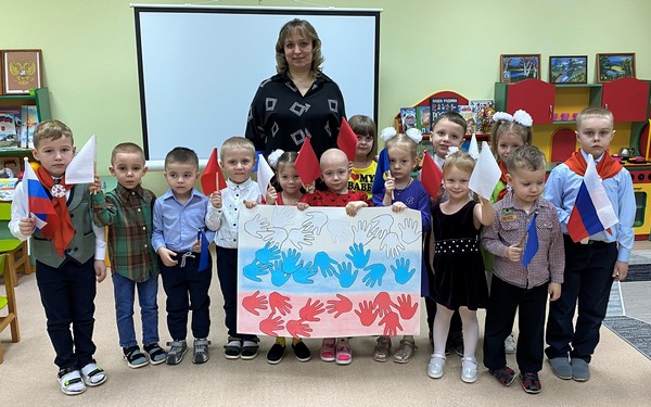 В детском саду «Дельфин» Унечи проводится большая нравственно-патриотическая работа