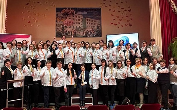 В Брянске прошла региональная сессия «Навигаторы детства в Год семьи»
