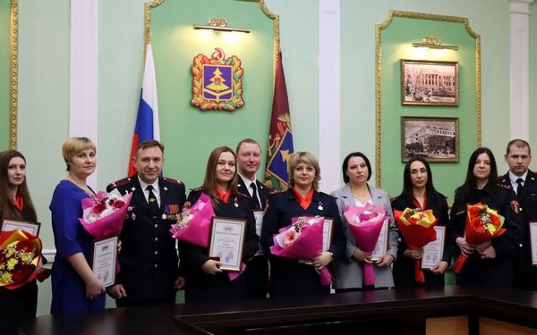 В Брянске отметили лучших сотрудников подразделения областного Управления Росгвардии