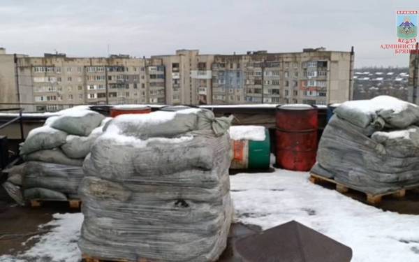 Строители Брянщины проведут ремонты крыш в подшефной Брянке