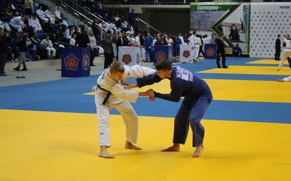 В Брянске состоялся турнир по дзюдо памяти Героя России Олега Визнюка