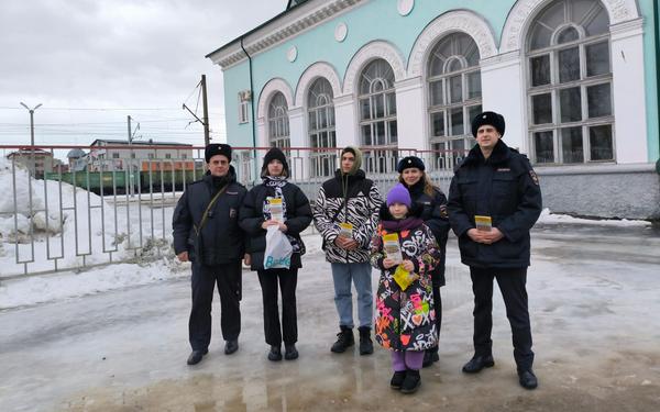 В Брянске сотрудники транспортной полиции проведи профилактические рейды