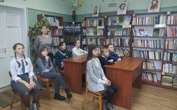 Библиотекари Брянщины проводят памятные мероприятия ко дню снятия блокады Ленинграда