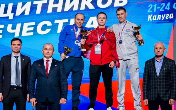 Брянский ветеран СВО Валентин Андриенко стал лучшим в армрестлинге на «Кубке Защитников Отечества» в Калуге