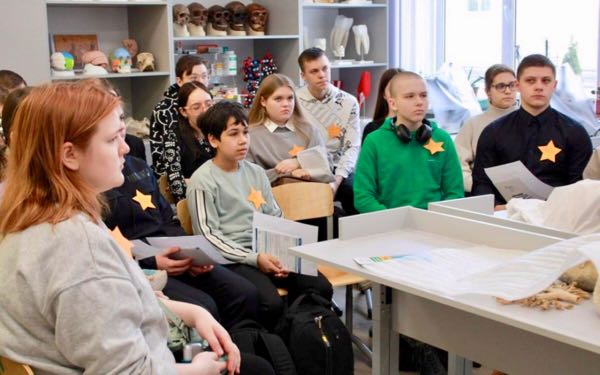 В Брянском центре одарённых детей «ОГМА» проведена профориентационная программа выездной академической образовательной площадки