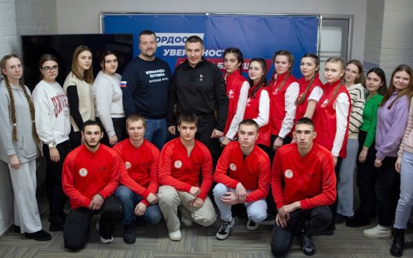 Брянская молодёжь встретилась с Героем России Андреем Фроленковым