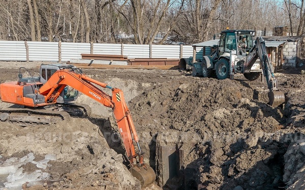 В Брянске проводят модернизацию канализационной насосной станции на улице Калинина