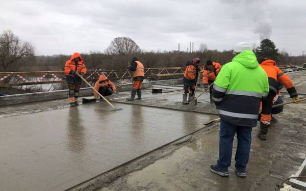 На Брянщине продолжается строительство моста через Болву