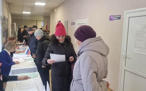 Жители Брянщины активно приходят голосовать на избирательные участки