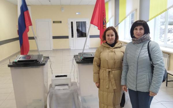 Брянские работники культуры голосуют на выборах