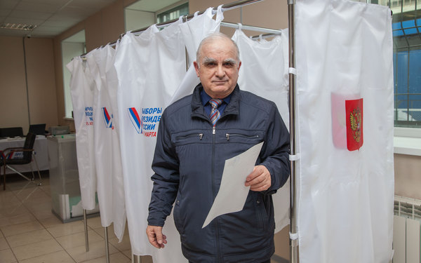 Брянские общественные деятели участвуют в голосовании