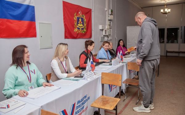 Как проходит третий заключительный день президентских выборов в Брянске