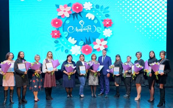 Пять сотрудниц БМЗ награждены медалью ордена «За заслуги перед Отечеством» II степени