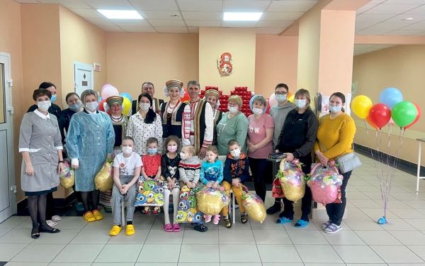 В Брянске для матерей тяжелобольных детей устроили праздник