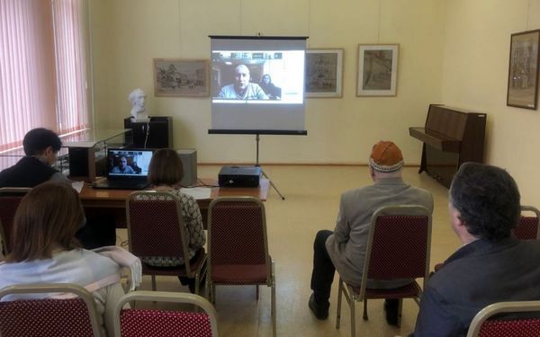 В Брянске прошёл круглый стол «Разум в мире технологий»