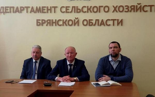 Сезонные полевые работы ведутся во всех районах Брянщины