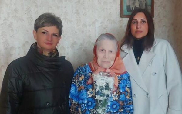 С 100-летним юбилеем поздравили жительницу города Сельцо