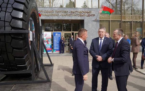 Губернатор Брянщины участвует в открытии Дней Могилевской области в Национальном павильоне «Республика Беларусь»