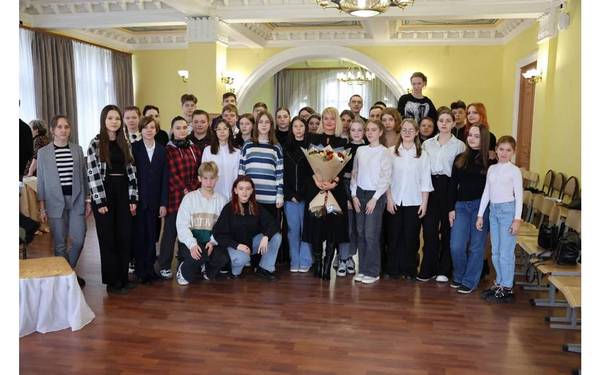 Актриса Мария Климова дала мастер-класс на фестивале «Дружба без границ» в Клинцах