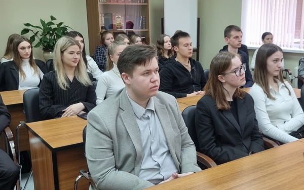 В Брянске прошел Всероссийский День единых действий в память о геноциде советского народа нацистами и пособниками в годы Великой Отечественной войны