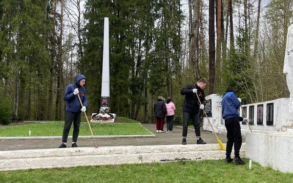На Брянщине прошла патриотическая акция «По тропам партизан»