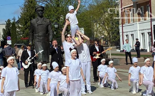 Мероприятие, посвящённое Дню космонавтики, прошло на бульваре Гагарина в Брянске