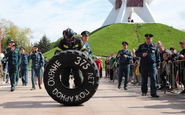 В Брянске состязались огнеборцы