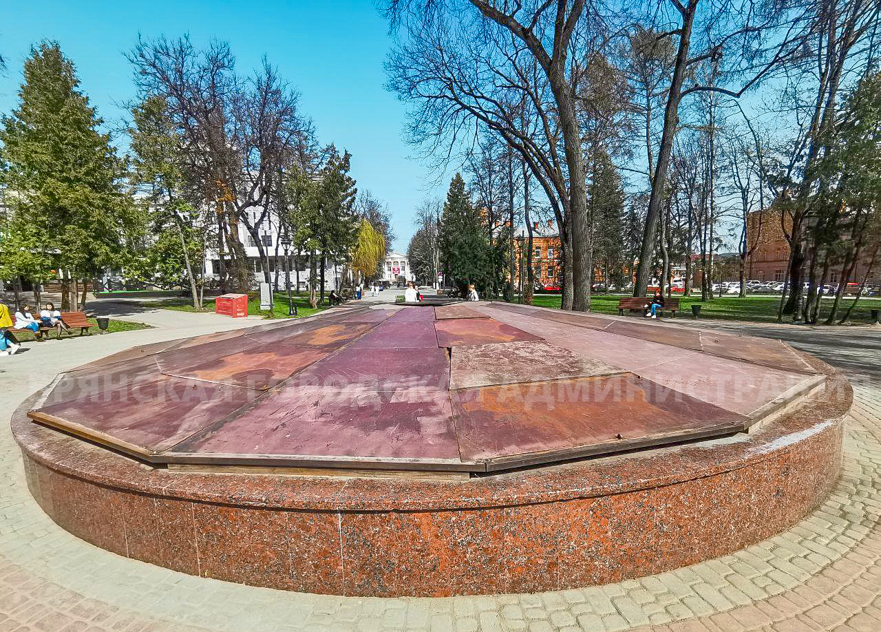 В Брянске готовят к запуску фонтаны