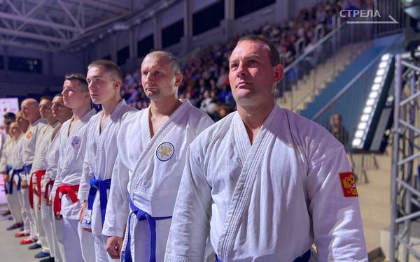 В брянском Дворце единоборств проходят гала-финалы Кубка России и Кубка Содружества по рукопашному бою