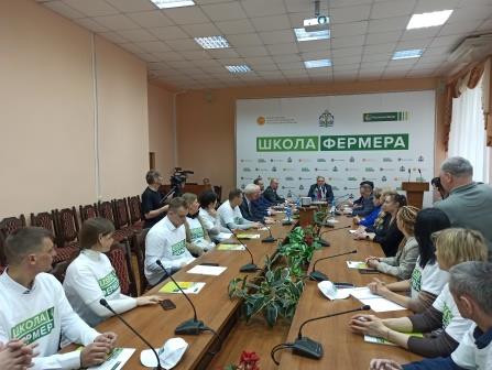 В Брянской области стартовал новый сезон «Школы фермера» 2024