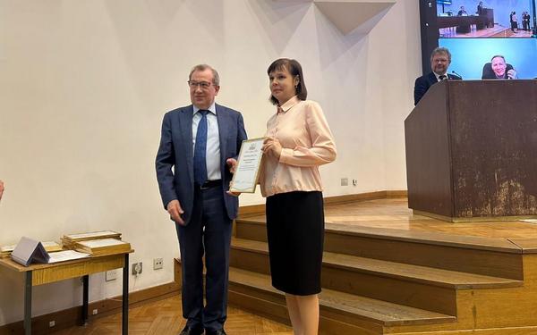 Брянский профессор отмечена благодарностью президента РАН