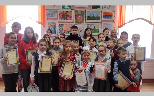 В Брянске наградили победителей детского конкурса рисунков «Будь здоров!»