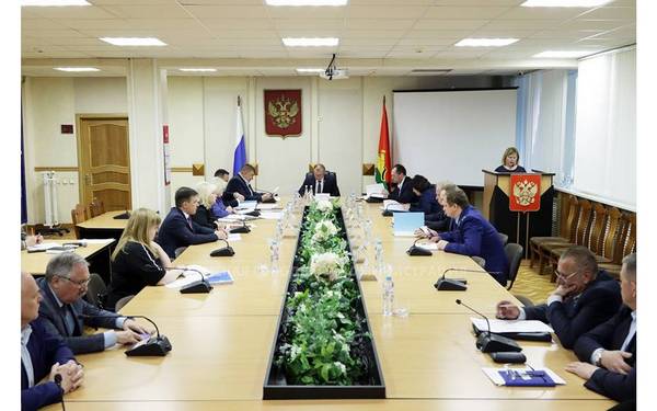 Более 100 детей-сирот Брянска получат квартир