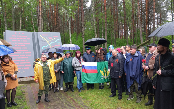 В часть Дня Победы в Жуковском округе совершил остановку автопробег
