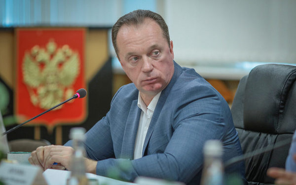 В Брянске отремонтируют кровлю гимназии №2