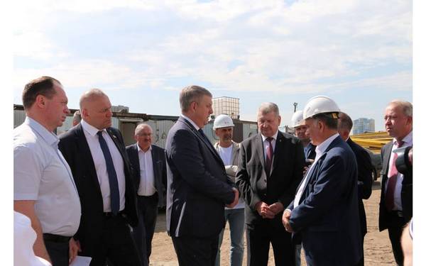 Значимые стройки Брянска посетил губернатор Александр Богомаз