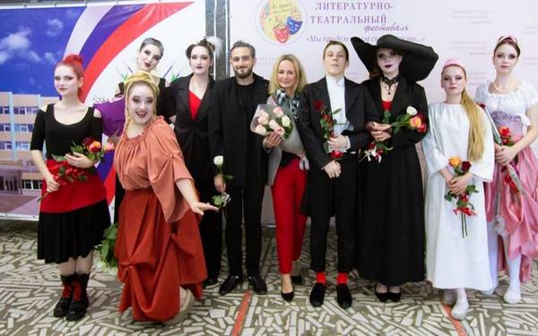 В Брянске продолжается фестиваль «Мы придём к вам сквозь время…»