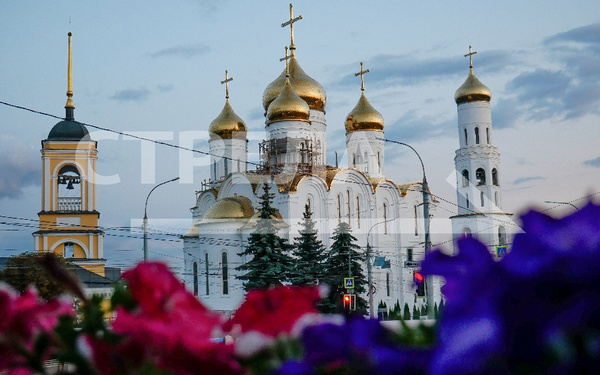 Жители Брянщины встречают Радоницу