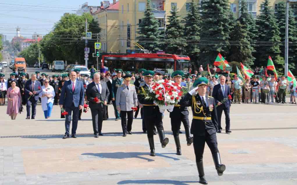 В Брянске состоялись торжества в честь Дня пограничника