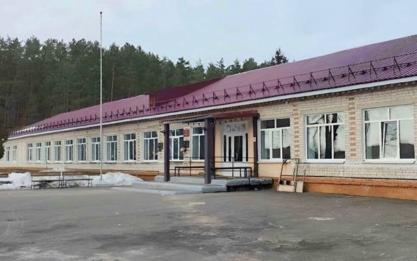 Продолжается капитальный ремонт Нетьинской школы имени Юрия Левкина