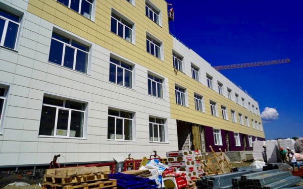 В Брянске в текущем году сдадут две школы на 1225 мест