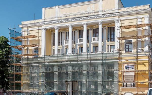 Брянский ДК Железнодорожников отремонтируют к 1 сентября