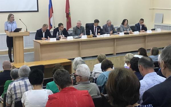 В Брянске проходит пленум областного совета ветеранов