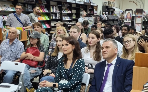 В Брянске стартовал межрегиональный фестиваль #ЛитературноМедиа