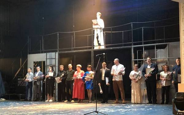 Закрытие театрального сезона состоялось в Брянском областном драмтеатре