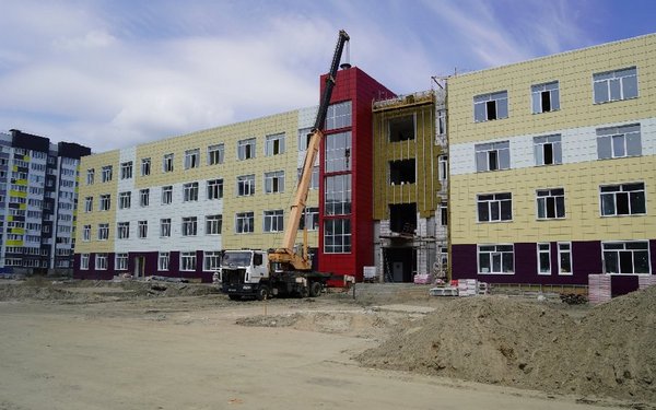 По нацпроекту «Образование» в Брянске строится школа на Флотской