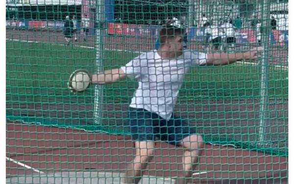 Брянский спортсмен Александр Бабенко стал победителем в метании диска