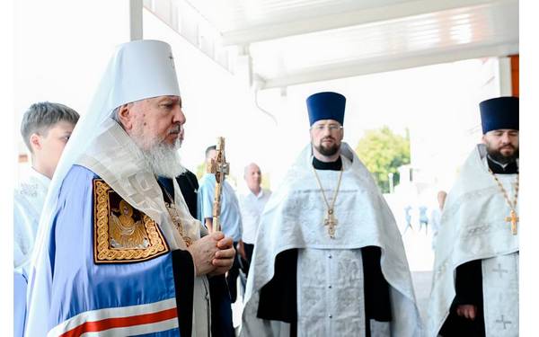 В Брянске освятили новый корпус областной детской больницы